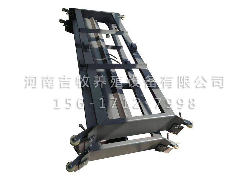 刮糞機(jī)